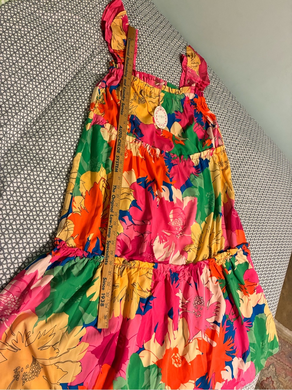 Umgee Bright Floral Sundress in Pink, Yellow & Green size medium - Picture 4 of 10